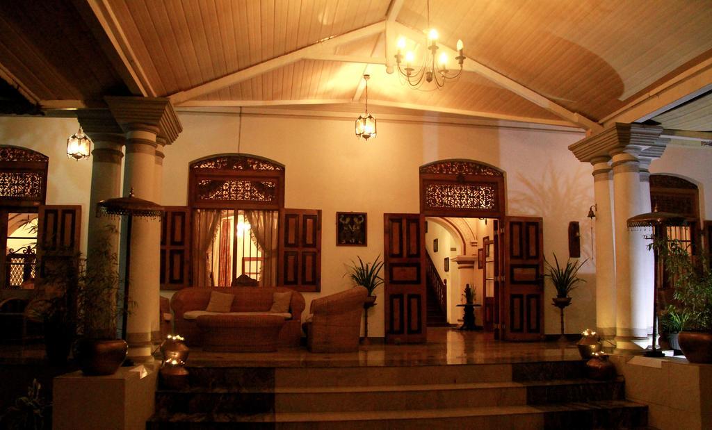 Manor House Hotel Embulpure Kültér fotó
