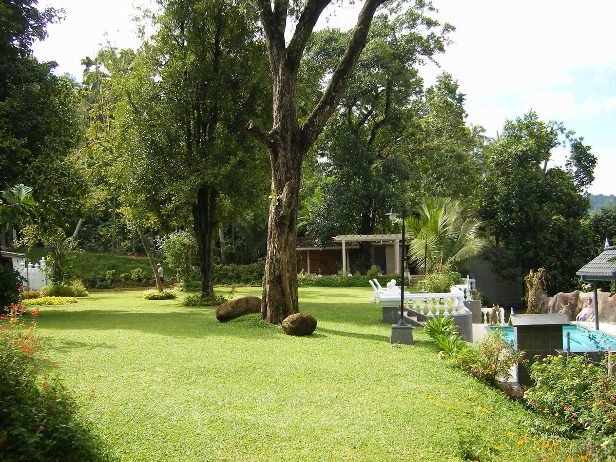 Manor House Hotel Embulpure Kültér fotó