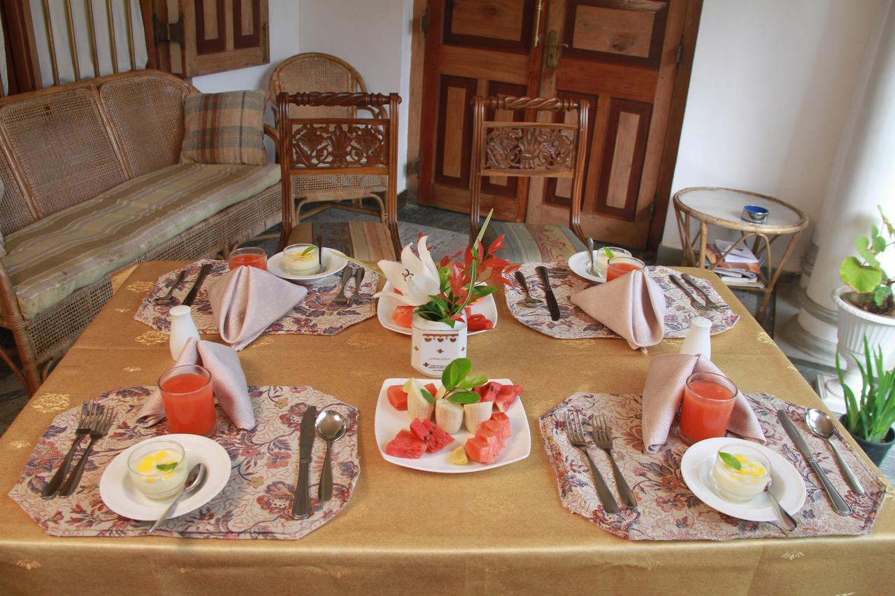 Manor House Hotel Embulpure Kültér fotó
