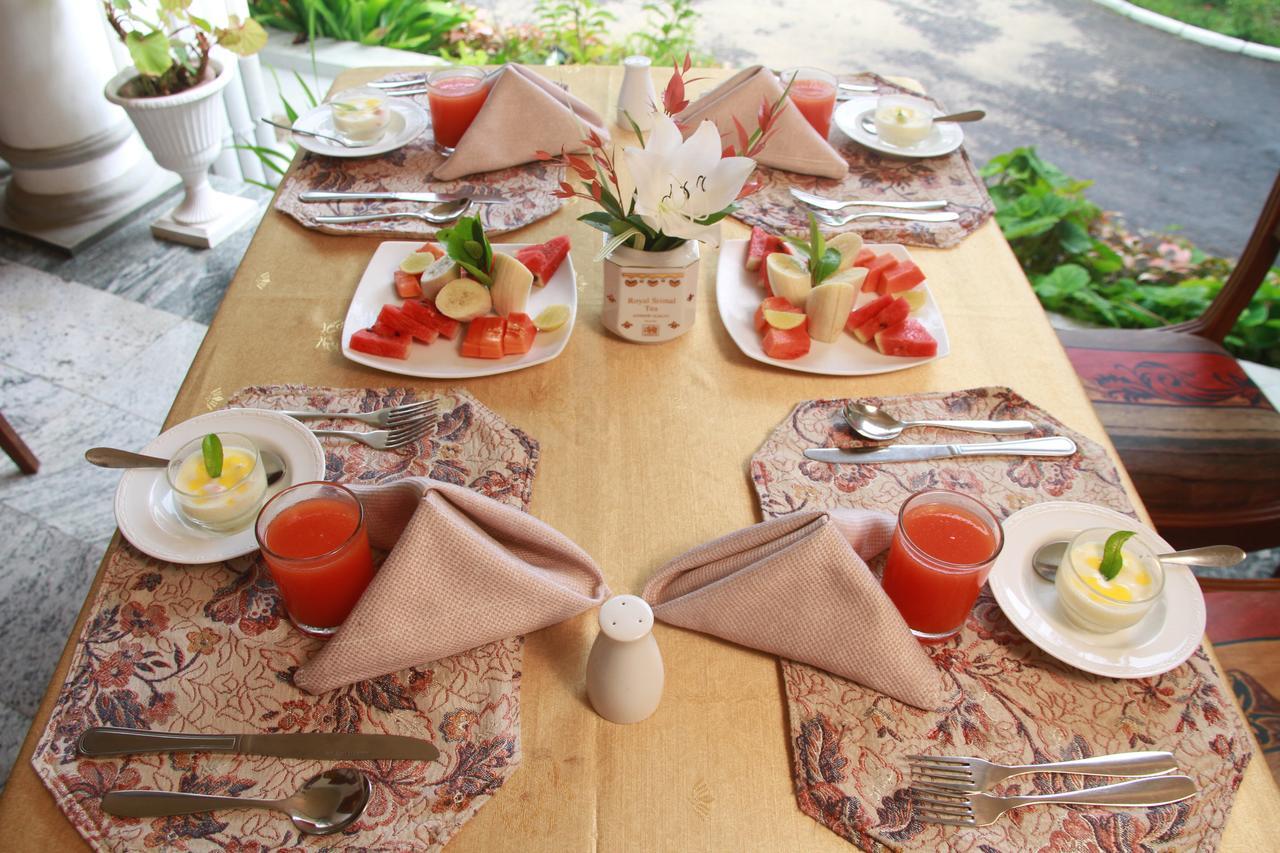 Manor House Hotel Embulpure Kültér fotó