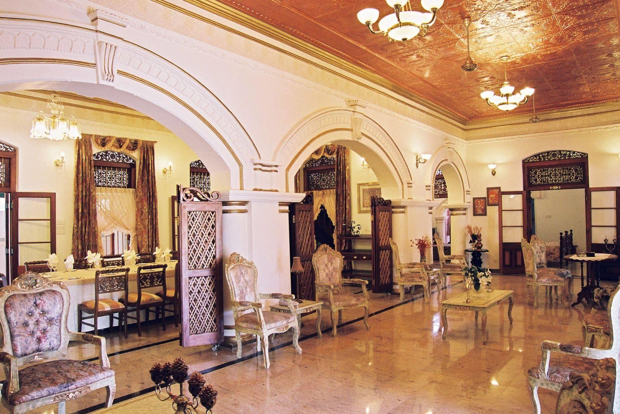 Manor House Hotel Embulpure Kültér fotó