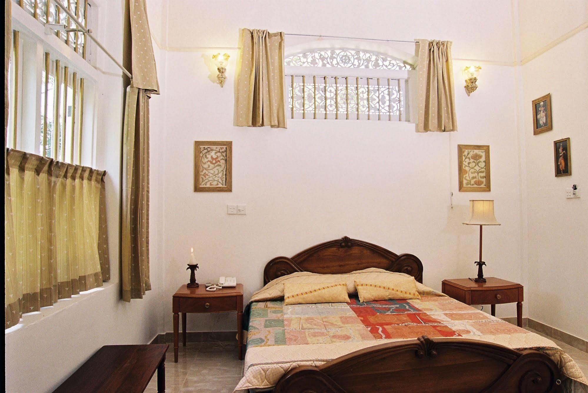 Manor House Hotel Embulpure Kültér fotó
