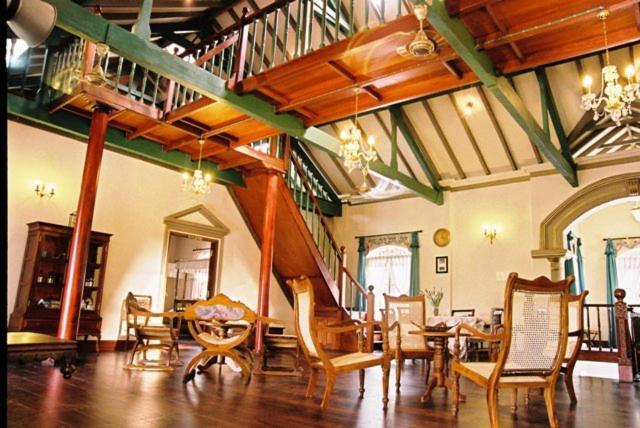 Manor House Hotel Embulpure Kültér fotó